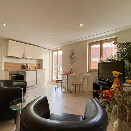 Am Schloss Апартаменты *